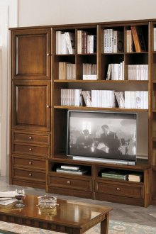 Κλασικό δρύινο τοίχο και τραπεζάκι καφέ