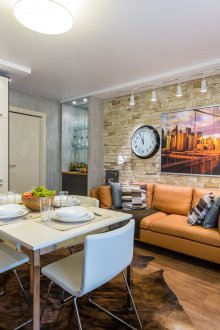 Τοίχος με διακοσμητικά τούβλα στην κουζίνα