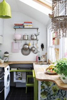 Μικρή κουζίνα 5 τ.μ. σε οικολογικό στιλ