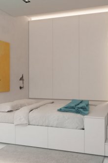 Λευκή κρεβατοκάμαρα με υψηλό βάθρο