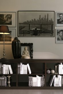 Βιβλιοθήκη από κερασιά