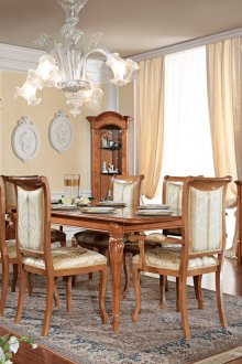 Έπιπλα τραπεζαρίας από κεράσι