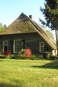 Η αρχική στέγη ισχίου του σπιτιού