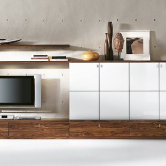 Λευκό και καφέ κερασιά