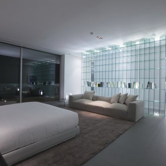 Γυάλινο διαμέρισμα στο εσωτερικό