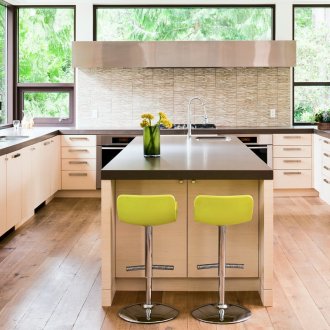 Μπεζ έπιπλα κουζίνας