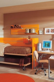 Πορτοκαλί-καφέ παιδιά