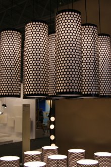 Μεταλλικός μεγάλος πολυέλαιος