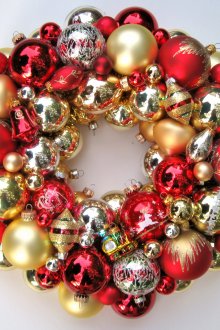 Χριστουγεννιάτικο δέντρο στεφάνι για το νέο έτος