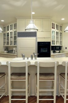 Καλή κουζίνα εξοχικού στυλ στο σπίτι