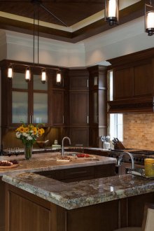 Κουζίνα με σοφίτα