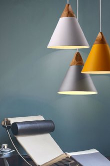 Κολιέ πολυεστέρες με ξύλινα στοιχεία