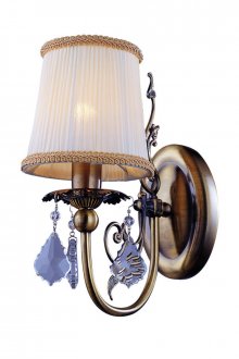 Απλή τοιχοποιία με πανέμορφο παντόφλα από ύφασμα