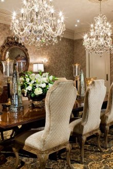 Classic dining room chandeliers