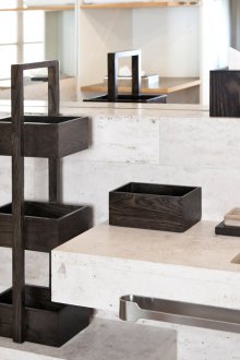 Πέτρα στη διακόσμηση του μπάνιου