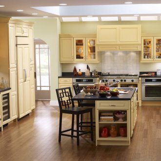 Κουζίνα με νησί