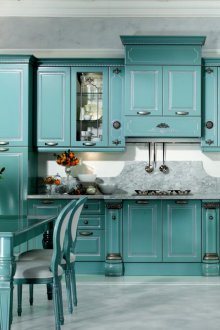 Τυρκουάζ σετ κουζίνας