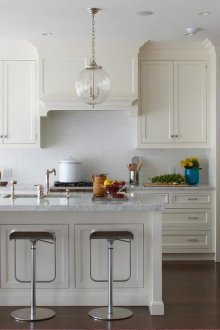 Ασυνήθιστα φωτιστικά στην κουζίνα