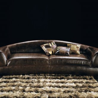 Μεγάλο δερμάτινο καναπέ