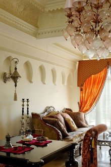 Oriental πορτοκαλί κουρτίνες