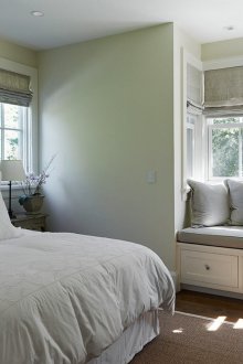 Γκρι ρωμαϊκές κουρτίνες στο σχεδιασμό υπνοδωματίων