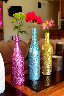 Αφρώδη μπουκάλια σε ένα σαλόνι εσωτερικό