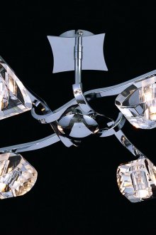 Ασυνήθιστος πολυέλαιος πολυέλαιος με τέσσερις λάμπες