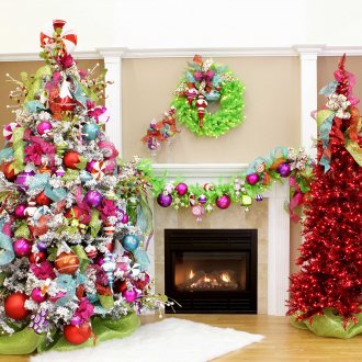 Διακόσμηση τεχνητών Χριστουγεννιάτικων δέντρων