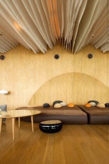 Ασυνήθιστη οροφή με διακόσμηση από ύφασμα