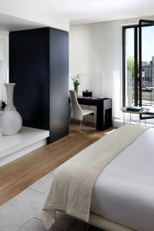 Ασπρόμαυρο υπνοδωμάτιο-σαλόνι