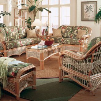 Ένα σύνολο από ψάθινα έπιπλα στο σαλόνι