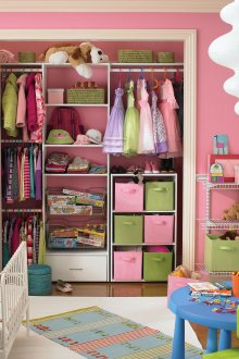 Ροζ-πράσινο σύστημα αποθήκευσης στο φυτώριο