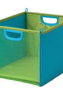 Πράσινο και μπλε καλάθι παιχνιδιών