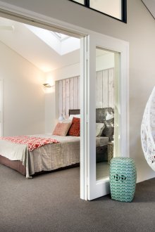 Φωτεινό ευρύχωρο δωμάτιο