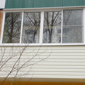 Λευκή βεράντα