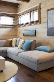 Απομίμηση ενός μπαρ στη διακόσμηση του καθιστικού