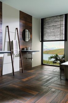 Ξύλινο φινίρισμα στο μπάνιο