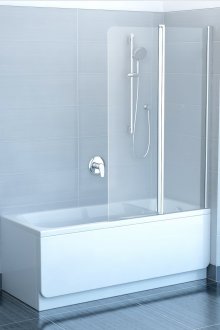 Γυάλινη κουρτίνα σε ένα μικρό μπάνιο