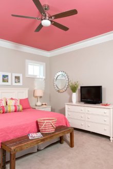 Ζεστό ροζ ανώτατο όριο στο φυτώριο