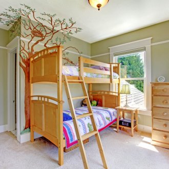 Λευκή οροφή με μοτίβο