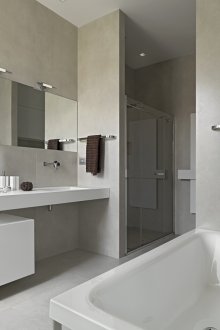 Λευκό και γκρίζο μπάνιο 9 τ.μ.