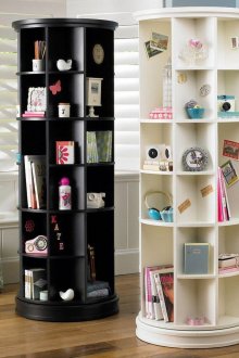 Στρογγυλά ράφια στο εσωτερικό