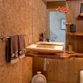 Κορκ ταπετσαρία στο μπάνιο