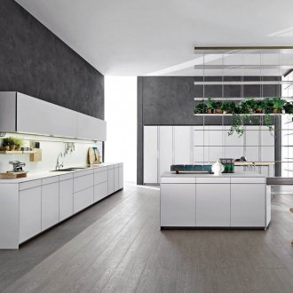 Γκρίζο δάπεδο στο εσωτερικό της κουζίνας