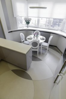 Κουζίνα σε γκρι τόνους.