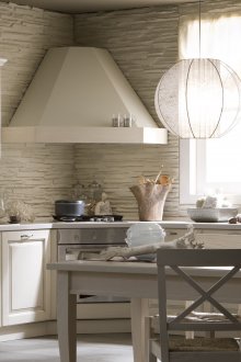 Λευκή γωνιά κλασική κουζίνα