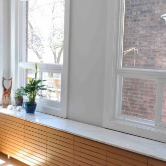 Οθόνη σχετικά με την μπαταρία σε σκανδιναβικό εσωτερικό