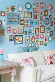 Φωτεινή και ασυνήθιστη διακόσμηση τοίχων