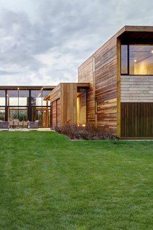 Hi-tech na timber house