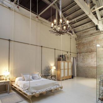 Κρεμαστά κρεβάτι παλετών στο εσωτερικό